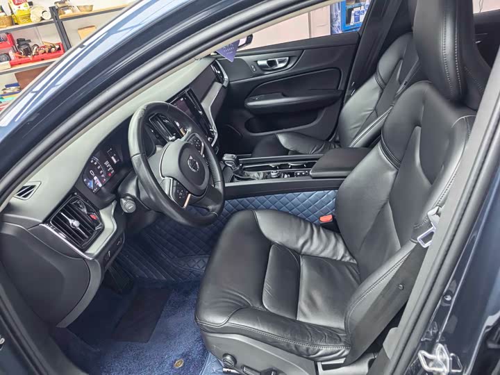 Volvo S60 2020 T 4 — фото 10