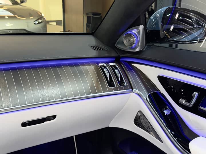 Maybach S-Class 2022 S 680 4 MATIC — фото 21