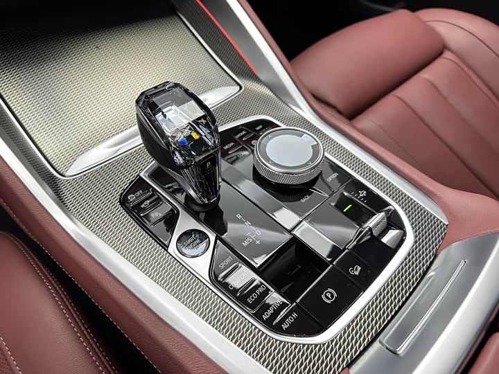 BMW X6 2022 x Drive 40i M — фото 18