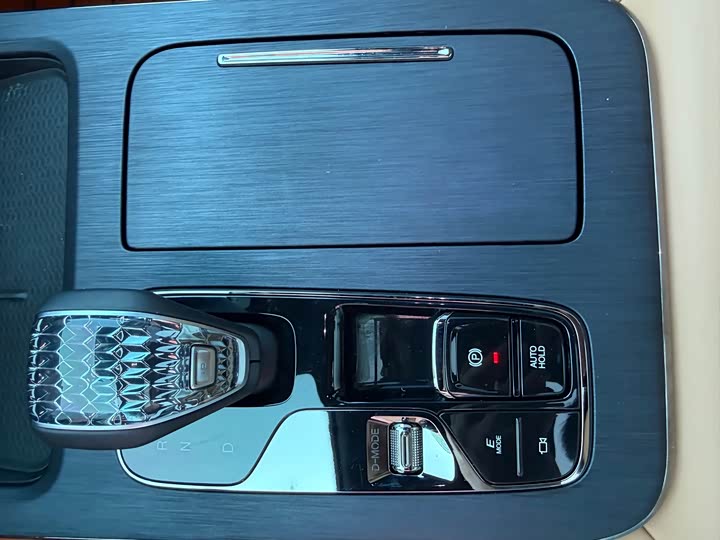 Trumpchi ES9 2024 PHEV 143km Max — фото 14