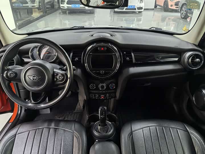MINI Hatch — фото 10