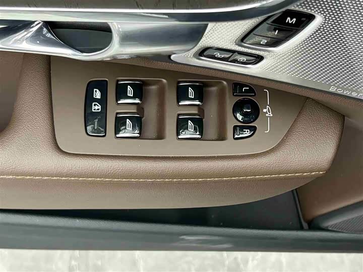 Volvo S90 Hybrid 2024 Hybrid 4 WD — фото 16