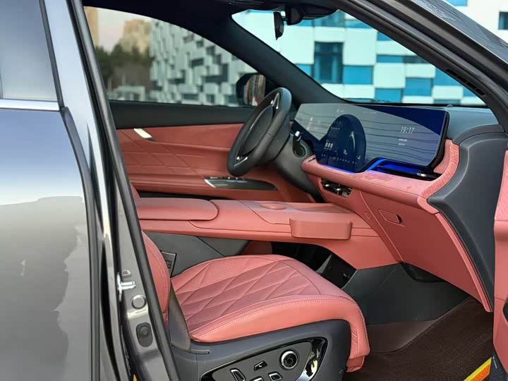 Changan CS75 PLUS 2025 UItra 2.0 T — фото 4