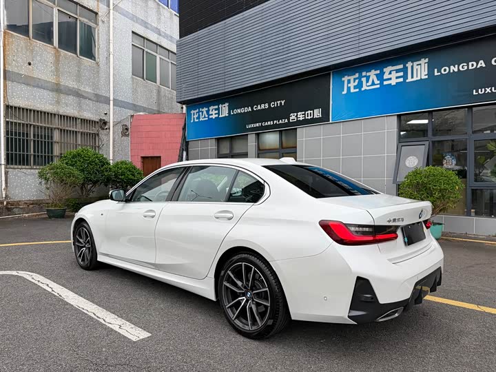 BMW 3-Series 2023 325 Li M — фото 4