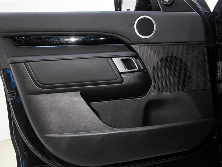 Land Rover Discovery — фото 17
