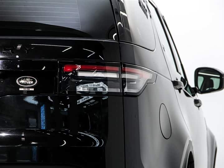 Land Rover Discovery — фото 27
