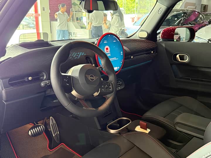 MINI Hatch — фото 11