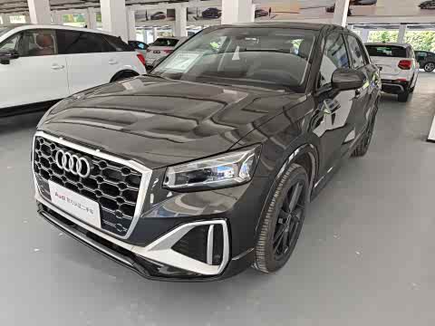 Audi Q2L 2024 35 TFSI — фото 10