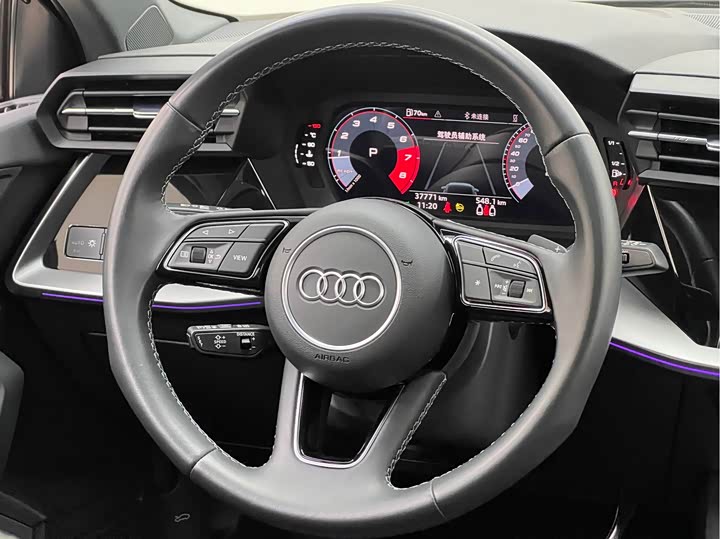 Audi A3 2023 Sportback 35 TFSI Sport — фото 26
