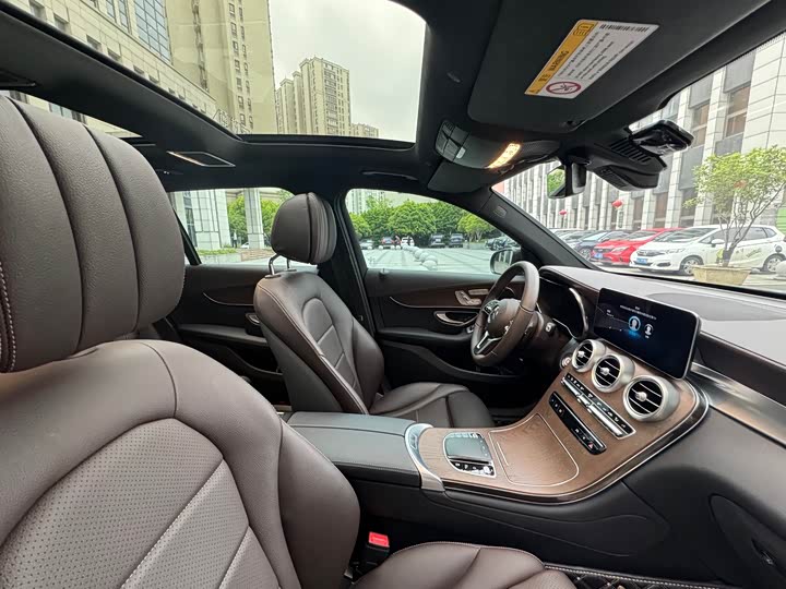 Mercedes-Benz GLC 2022 GLC 300 L 4 MATIC — фото 24