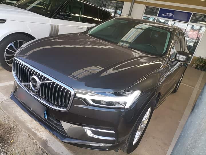Volvo XC60 2019 T 5 4 WD V