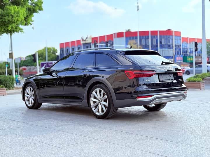Audi A6 2023 allroad quattro 55 TFSI — фото 6