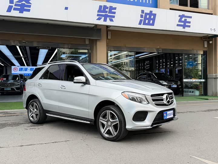 Mercedes-Benz GLE 2015 GLE 350 d 4 MATIC — фото 3