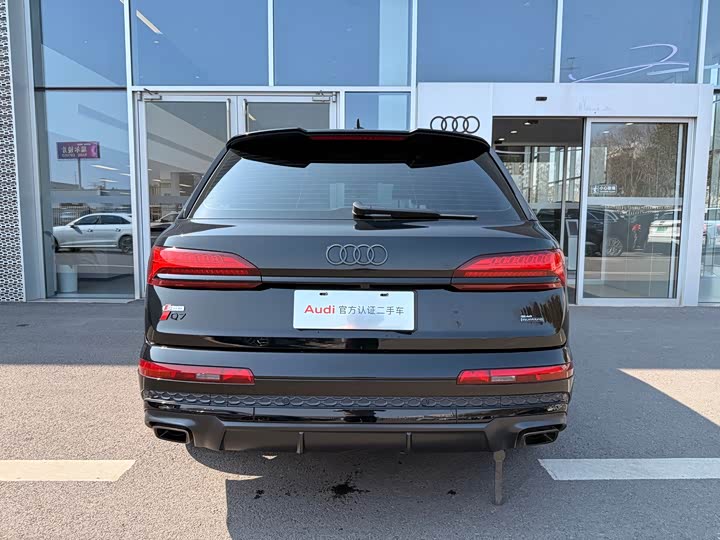 Audi Q7 2025 45 TFSI quattro S line — фото 5