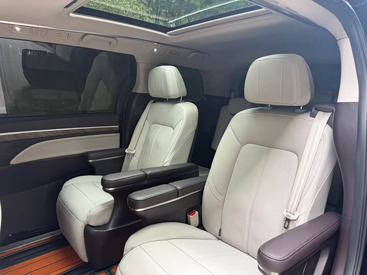 Trumpchi M8 2021 390 T — фото 10