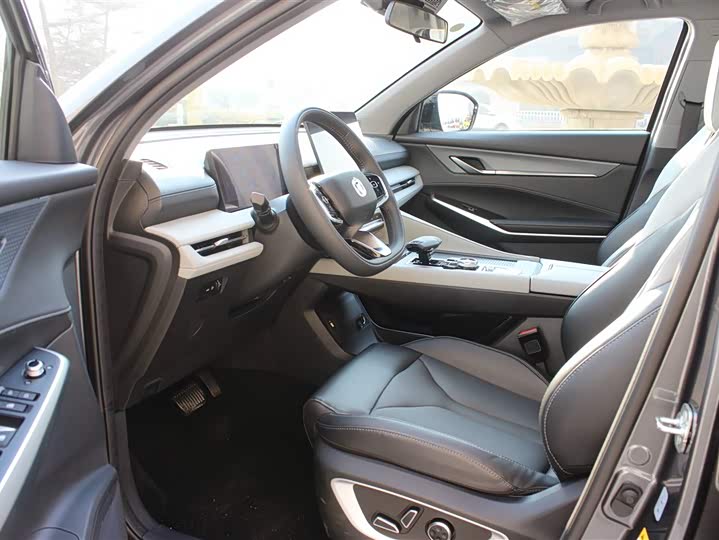 Changan CS75 PLUS 2026 1.5 T — фото 15