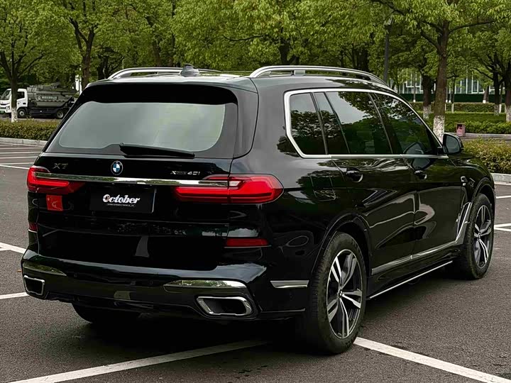 BMW X7 2019 x Drive 40i M — фото 5