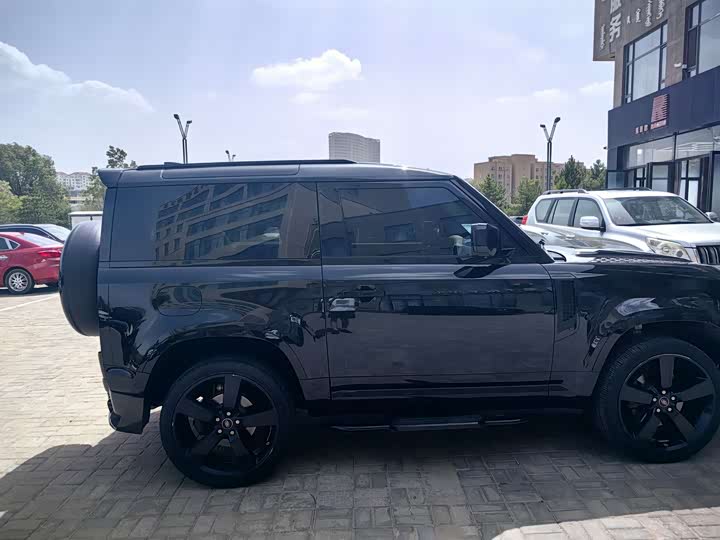 Land Rover Defender — фото 4
