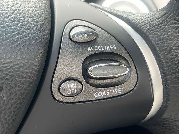 Infiniti Q70 2015 Q 70 L 2.5 L — фото 44