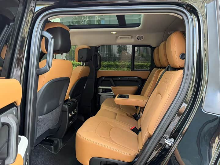 Land Rover Defender — фото 9