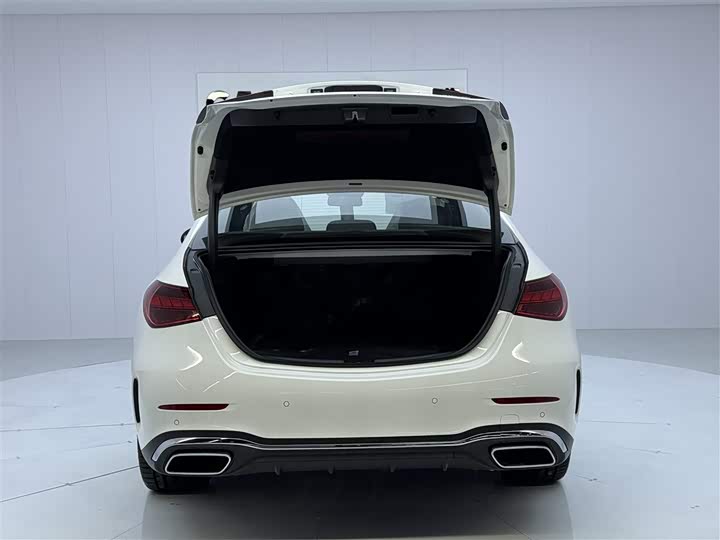Mercedes-Benz C-Class 2025 C 260 L — фото 5