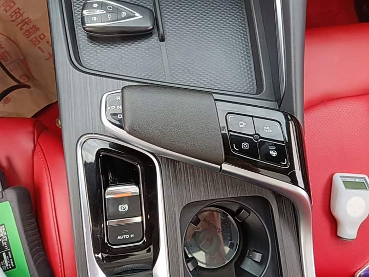Changan UNI-T 2020 1.5 T Flagship — фото 14