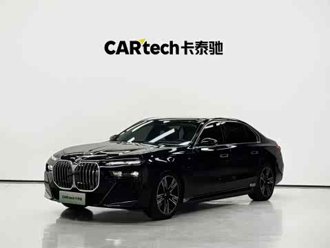 BMW i7 2023 e Drive 50 L M — фото 27