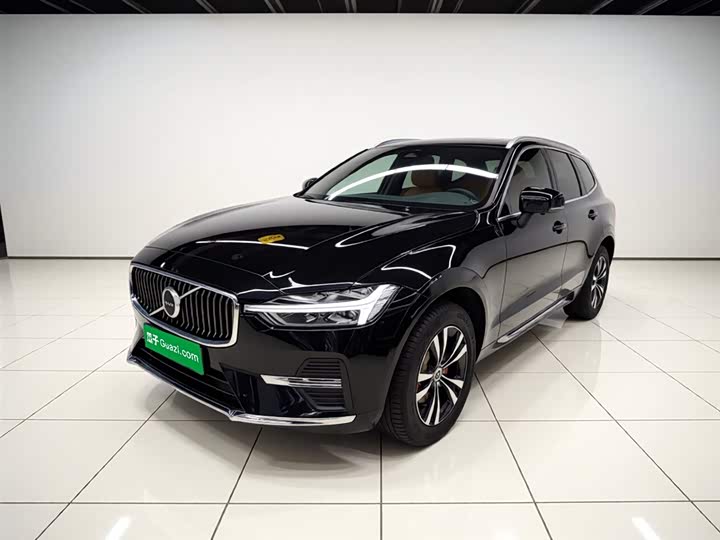 Volvo XC60 2024 B 5 4 WD — фото 2