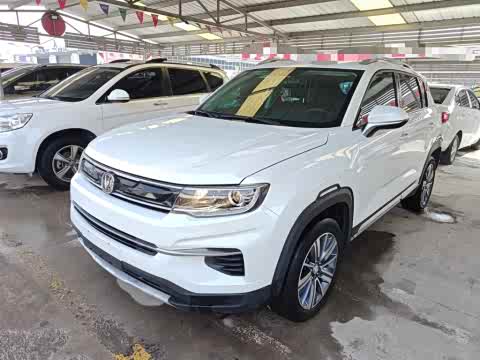 Changan CS35 PLUS 2019 1.6 L MT — фото 26