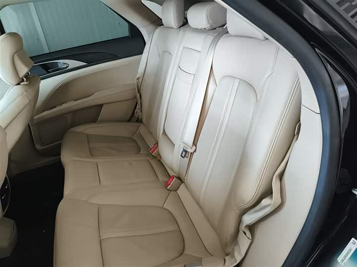 Lincoln MKZ 2019 2.0 T VI — фото 13