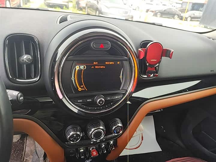MINI Countryman — фото 13