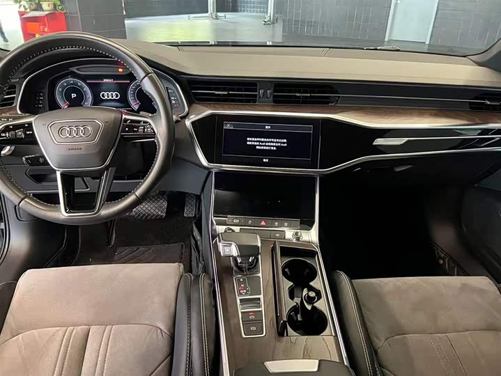 Audi A6L 2021 45 TFSI — фото 3