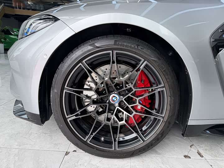 BMW M4 — фото 17