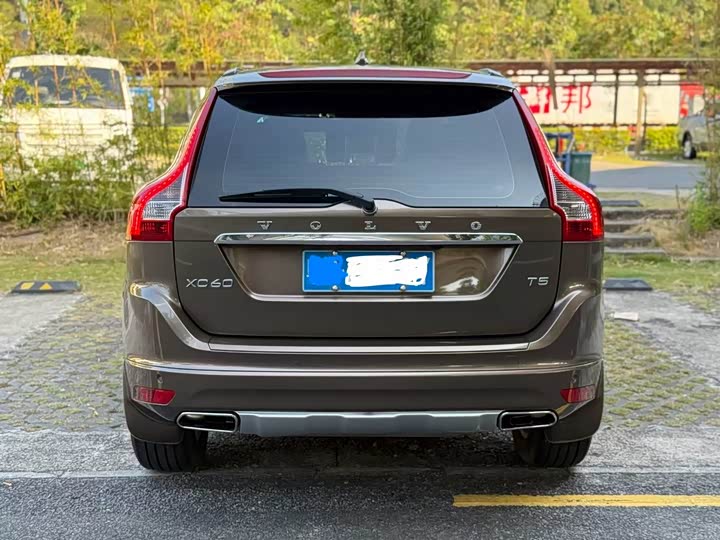Volvo XC60 2015 T 5 — фото 5