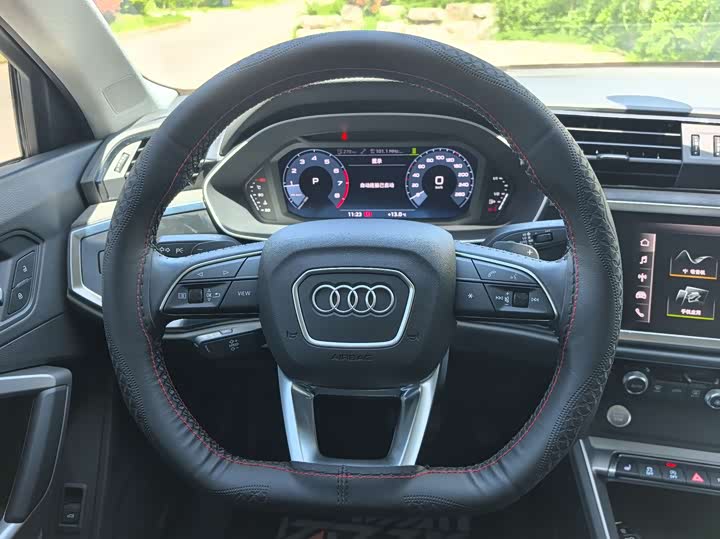 Audi Q3 2020 40 TFSI — фото 13