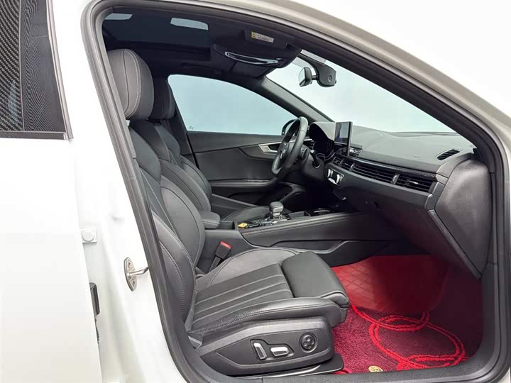 Audi A4L 2024 40 TFSI — фото 12