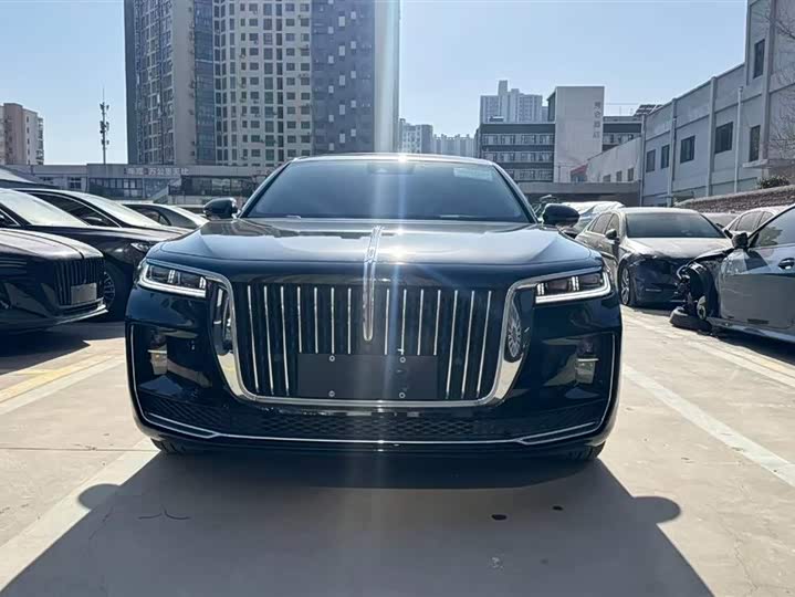 Hongqi H9 2020 2.0 T — фото 2