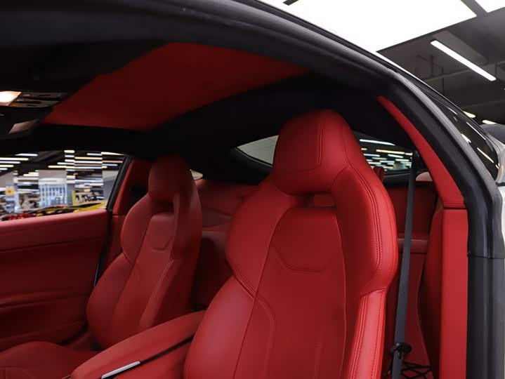 Ferrari F12berlinetta 2013 6.3 L Standard — фото 6