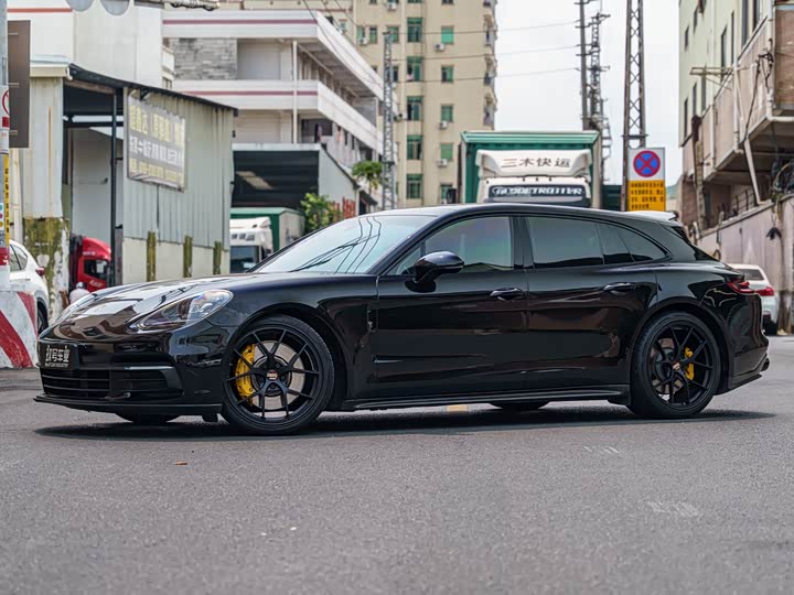 Porsche Panamera 2017 Panamera 4 Sport Turismo 3.0 T — фото 1