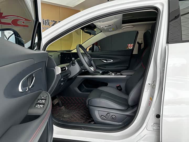 Changan UNI-T 2020 1.5 T Flagship — фото 9