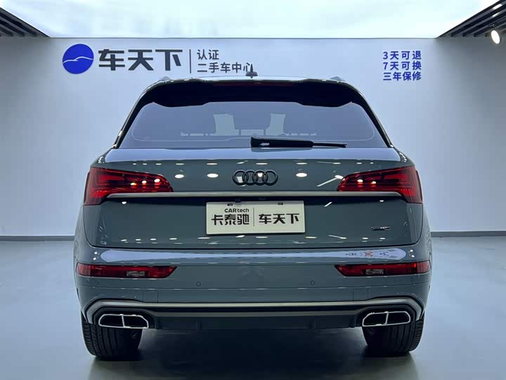 Audi Q5L 2022 40 T RS — фото 6