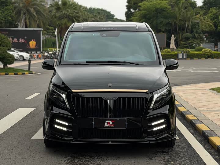 Mercedes-Benz V-Class 2022 V 260 L — фото 2