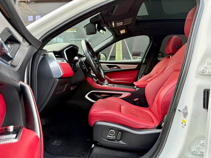 Jaguar F-PACE 2021 250 PS R-Dynamic S — фото 15