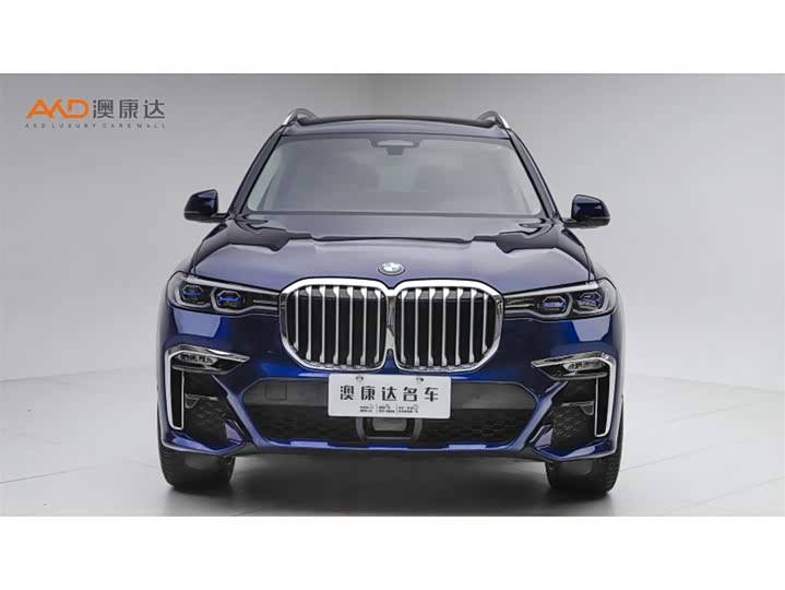 BMW X7/40i/3.0T/22 /x Drive M — фото 2