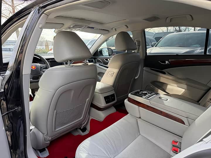 Hongqi H7 2015 2.0 T Luxury — фото 6
