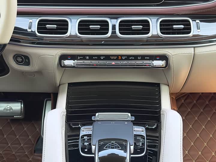 Mercedes-Benz GLS 2023 GLS 450 4 MATIC — фото 12