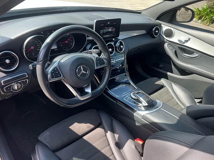 Mercedes-Benz C-Class 2018 C 200 — фото 3