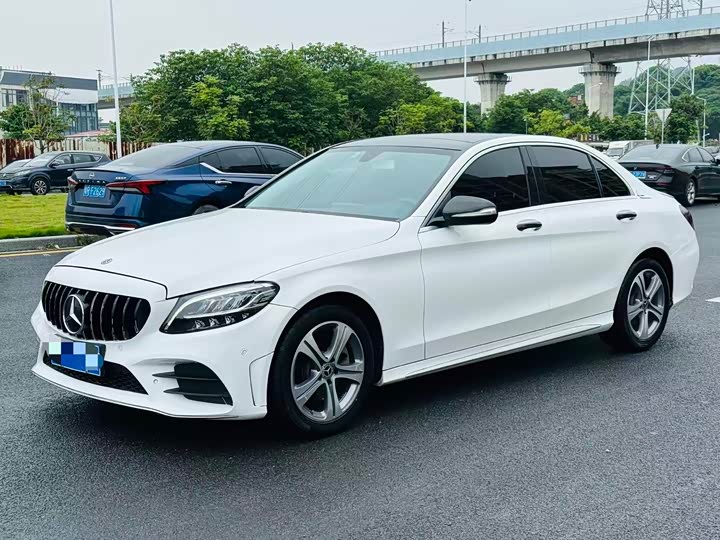 Mercedes-Benz C-Class 2020 C 260 L — фото 1
