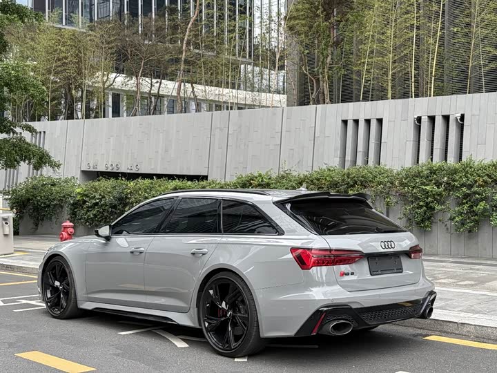 Audi RS6 2021 RS 6 4.0 T Avant — фото 4