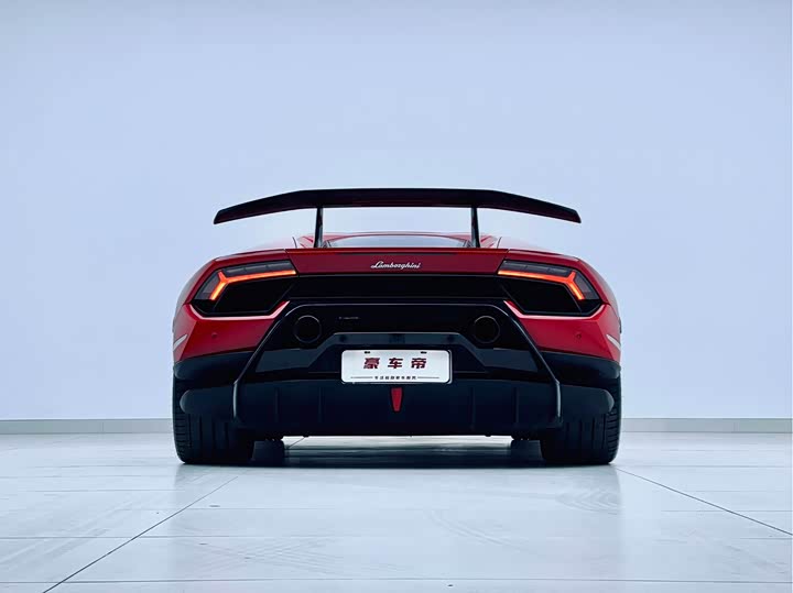 Lamborghini Huracán 2017 Huracán Performante — фото 5